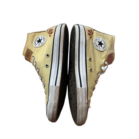 Converse Youth Yellow Citrus Print Chuck Taylor All Star High Top Sneaker Size 3 - Picture 3 of 9
